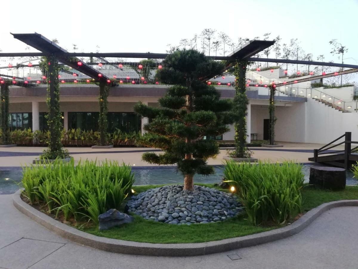 Haven * Pasir Gudang